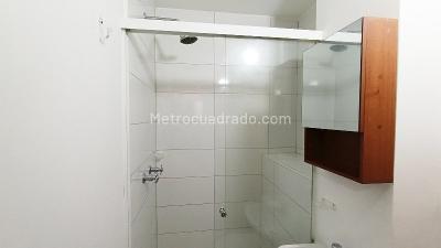 Apartaestudio en arriendo en La America, Medellín, 22 m² · foto 10 de 11
