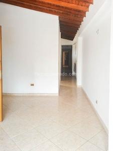 Apartamento de 3 alcobas en arriendo en El Velodromo, Medellín, 140 m² · foto 10 de 16