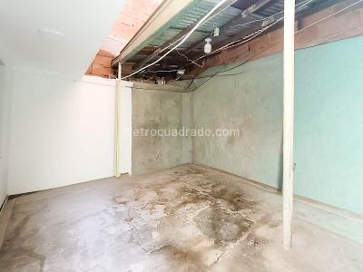 Casa de 5 alcobas en venta en San Javier, Medellín, 92 m² · foto 14 de 14