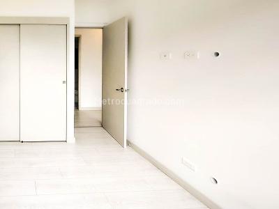 Apartamento de 3 alcobas en arriendo en Sabaneta, Sabaneta, 79 m² · foto 6 de 20
