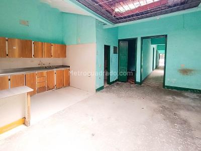 Casa de 2 alcobas en venta en La America, Medellín, 200 m² · foto 4 de 20