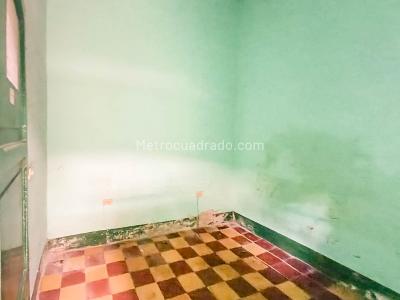 Casa de 2 alcobas en venta en La America, Medellín, 200 m² · foto 8 de 20