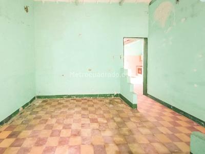 Casa de 2 alcobas en venta en La America, Medellín, 200 m² · foto 9 de 20