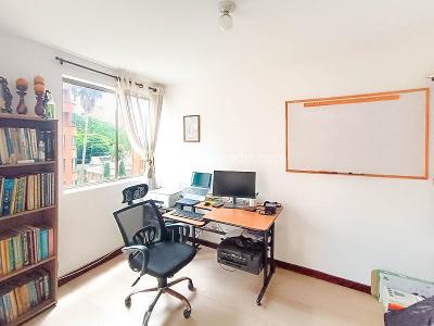 Apartamento de 3 alcobas en venta en Conquistadores, Medellín, 127 m² · foto 11 de 18