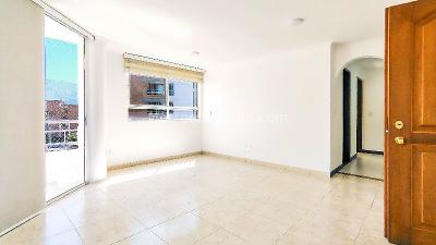 Apartamento de 3 alcobas en arriendo en Bolivariana, Medellín, 77 m² · foto 2 de 18