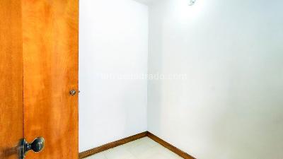Apartamento de 3 alcobas en arriendo en Bolivariana, Medellín, 77 m² · foto 10 de 18
