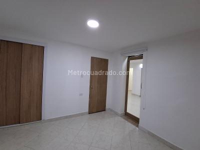 Casa de 3 alcobas en arriendo en La Floresta, Medellín, 120 m² · foto 8 de 20