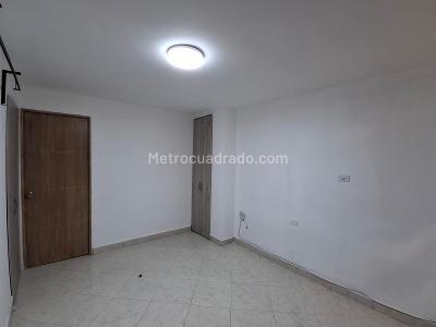 Casa de 3 alcobas en arriendo en La Floresta, Medellín, 120 m² · foto 14 de 20