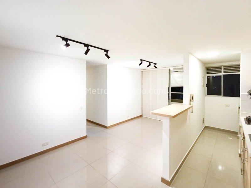 3BR Apartment with Amenities in Itagüí