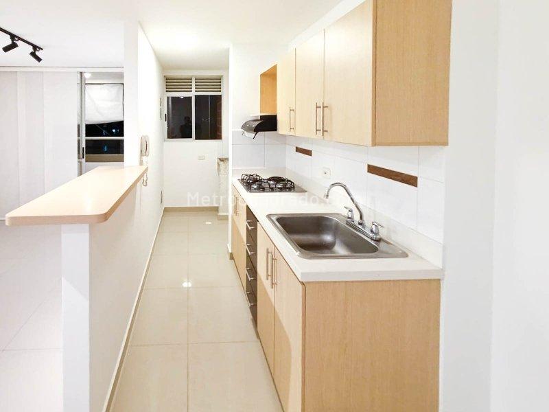 3BR Apartment with Amenities in Itagüí - 3
