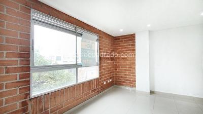 Apartamento de 2 alcobas en arriendo en La America, Medellín, 50 m² · foto 2 de 16