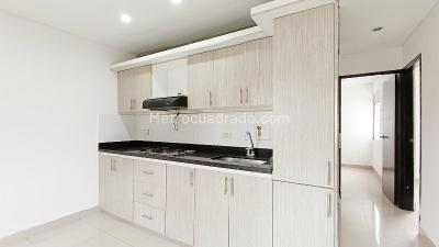 Apartamento de 2 alcobas en arriendo en La America, Medellín, 50 m² · foto 5 de 16