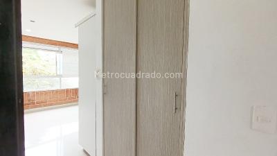 Apartamento de 2 alcobas en arriendo en La America, Medellín, 50 m² · foto 11 de 16