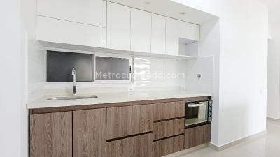 Apartamento de 3 alcobas en arriendo en Calasanz, Medellín, 84 m² · foto 3 de 20