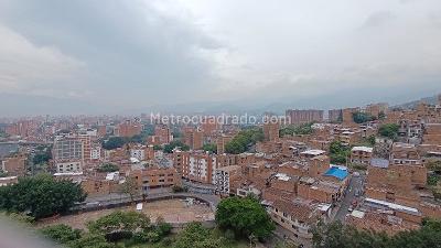 Apartamento de 3 alcobas en arriendo en Calasanz, Medellín, 84 m² · foto 8 de 20