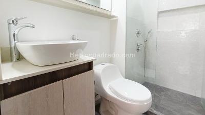 Apartamento de 3 alcobas en arriendo en Calasanz, Medellín, 84 m² · foto 15 de 20