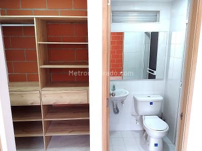 Apartamento de 1 alcoba en venta en Bello, Bello, 36 m² · foto 10 de 11