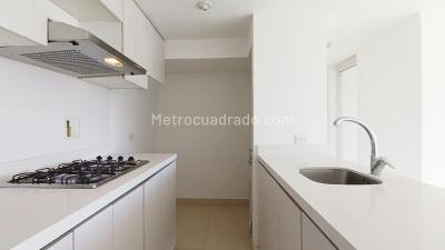 Apartamento de 3 alcobas en arriendo en Bello, Bello, 55 m² · foto 4 de 17