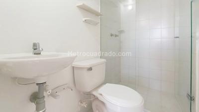 Apartamento de 3 alcobas en arriendo en Bello, Bello, 55 m² · foto 14 de 17
