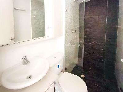 Apartamento de 3 alcobas en venta en Sabaneta, Sabaneta, 58 m² · foto 13 de 14