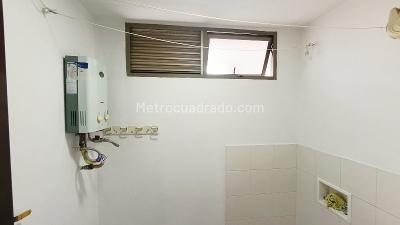 Apartamento de 3 alcobas en arriendo en Florida Nueva, Medellín, 75 m² · foto 15 de 20