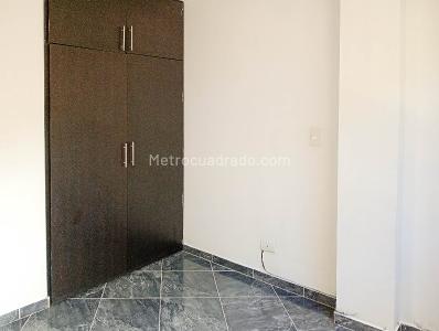 Apartamento de 2 alcobas en arriendo en La America, Medellín, 46 m² · foto 8 de 14