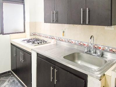 Apartamento de 2 alcobas en arriendo en La America, Medellín, 46 m² · foto 6 de 14