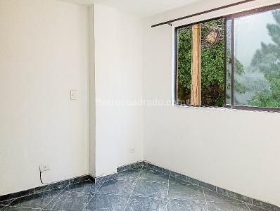 Apartamento de 2 alcobas en arriendo en La America, Medellín, 46 m² · foto 7 de 14