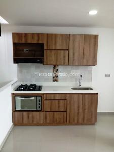 Apartamento de 2 alcobas en arriendo en El Velodromo, Medellín, 68 m² · foto 4 de 11