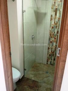Apartamento de 2 alcobas en arriendo en El Velodromo, Medellín, 68 m² · foto 9 de 11
