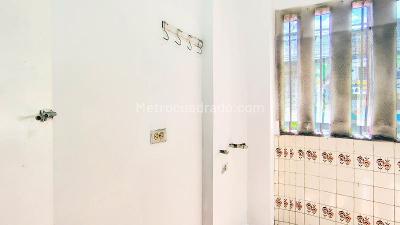 Apartamento de 2 alcobas en arriendo en Conquistadores, Medellín, 60 m² · foto 12 de 16