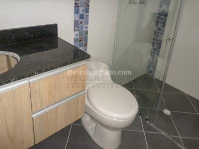 Apartamento de 3 alcobas en arriendo en El Velodromo, Medellín, 90 m² · foto 9 de 9