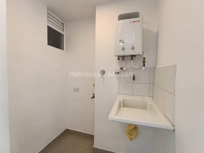 Apartamento de 3 alcobas en arriendo en Sabaneta, Sabaneta, 51 m² · foto 8 de 14