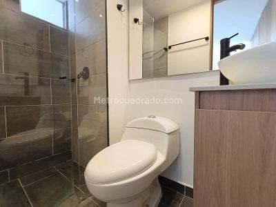 Apartamento de 3 alcobas en arriendo en Sabaneta, Sabaneta, 51 m² · foto 9 de 14