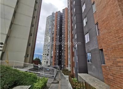 Apartamento de 3 alcobas en arriendo en Sabaneta, Sabaneta, 51 m² · foto 13 de 14