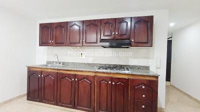 Apartamento de 3 alcobas en arriendo en Rosales, Medellín, 90 m² · foto 5 de 17