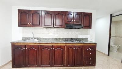 Apartamento de 3 alcobas en arriendo en Rosales, Medellín, 90 m² · foto 6 de 17