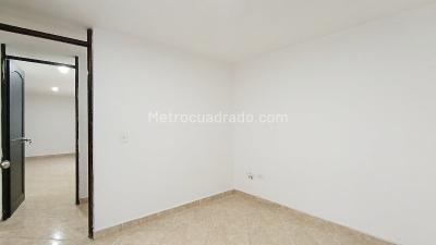 Apartamento de 3 alcobas en arriendo en Rosales, Medellín, 90 m² · foto 13 de 17