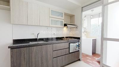 Apartamento de 2 alcobas en arriendo en El Velodromo, Medellín, 75 m² · foto 5 de 16