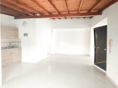 Apartamento de 2 alcobas en arriendo en Bello, Bello, 94 m² · foto 2 de 11
