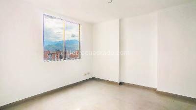 Apartamento de 3 alcobas en arriendo en Los Colores, Medellín, 57 m² · foto 9 de 15