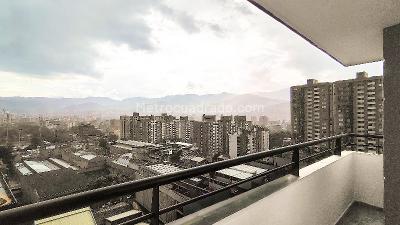 Apartamento de 3 alcobas en arriendo en Los Colores, Medellín, 57 m² · foto 14 de 15