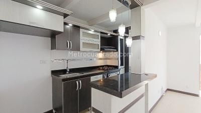 Apartamento de 3 alcobas en arriendo en Calasanz, Medellín, 75 m² · foto 5 de 20