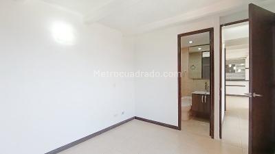Apartamento de 3 alcobas en arriendo en Calasanz, Medellín, 75 m² · foto 7 de 20
