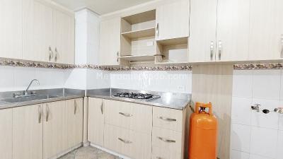 Apartamento de 3 alcobas en arriendo en San Joaquin, Medellín, 85 m² · foto 4 de 17