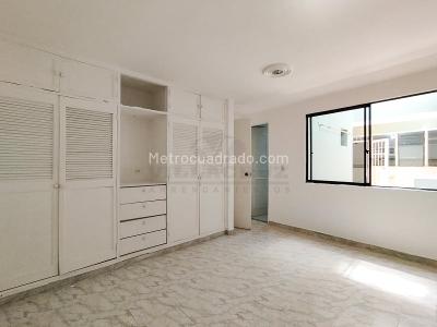 Casa de 3 alcobas en arriendo en La Palma, Medellín, 200 m² · foto 12 de 20