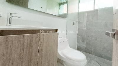 Apartamento de 2 alcobas en arriendo en Sabaneta, Sabaneta, 63 m² · foto 14 de 19