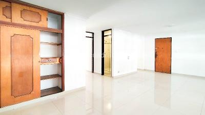 Apartamento de 3 alcobas en arriendo en Laureles, Medellín, 144 m² · foto 2 de 17