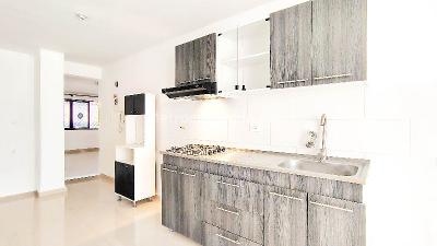Apartamento de 3 alcobas en arriendo en Laureles, Medellín, 144 m² · foto 4 de 17