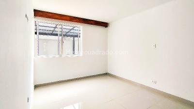 Apartamento de 3 alcobas en arriendo en Laureles, Medellín, 144 m² · foto 8 de 17